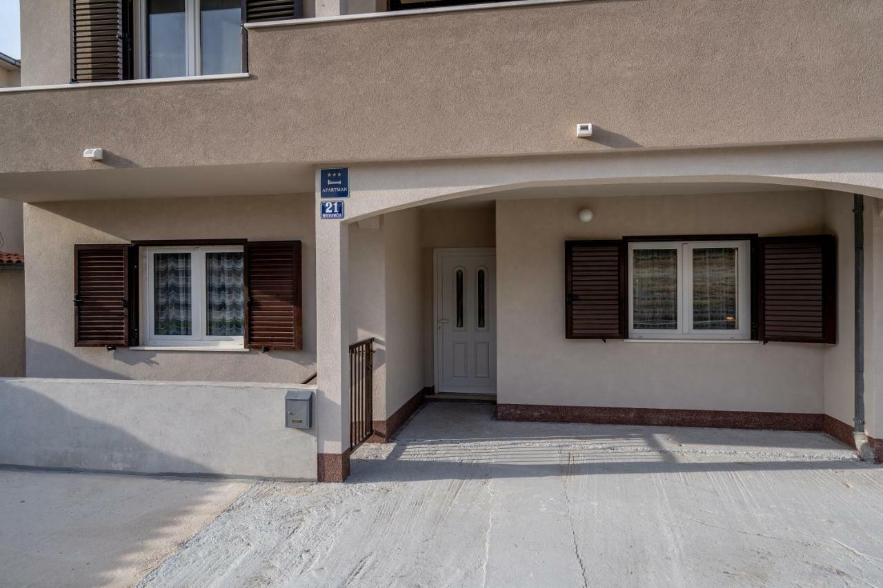 Apartment Matija โปดสตรานา ภายนอก รูปภาพ